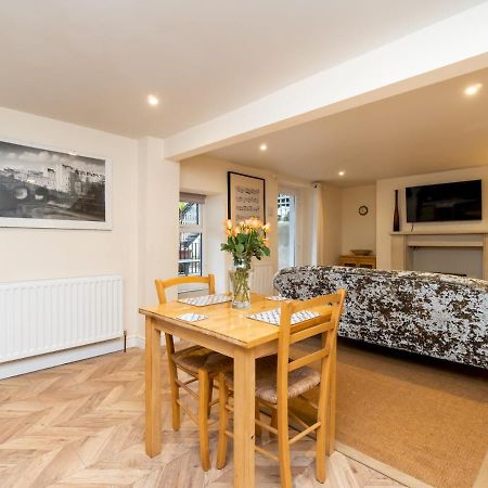 Pass The Keys Lovely 1 Bed Apartment With Free Parking Бат Екстер'єр фото