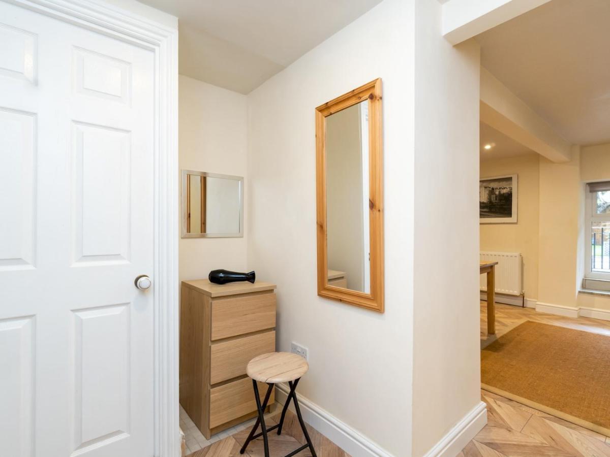 Pass The Keys Lovely 1 Bed Apartment With Free Parking Бат Екстер'єр фото